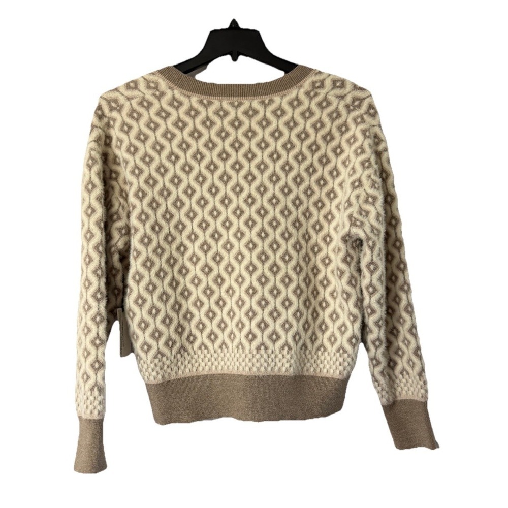 NWT Cupcakes and Cashmere Womens Long Sleeve Button Soft Cardigan Sweater Medium - Picture 9 of 12